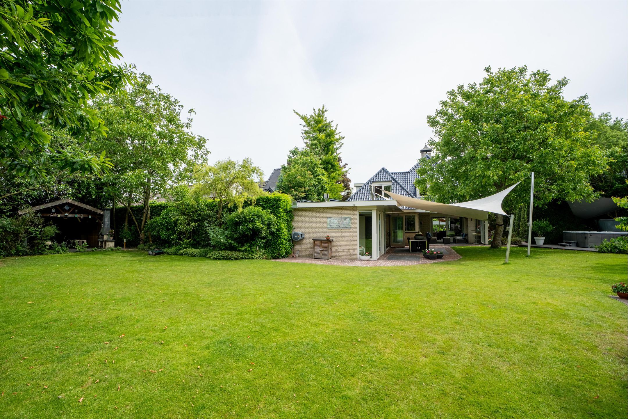 Foto 81 van Tuinstraat 16