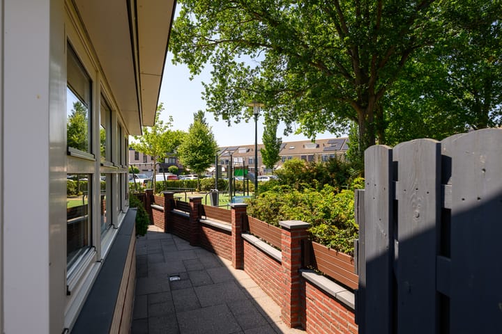 Foto 20 van Jan Olierookstraat 65