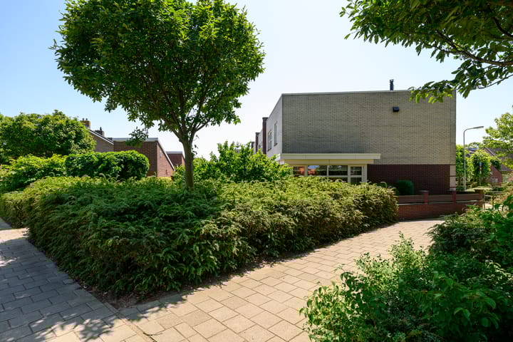 Foto 35 van Jan Olierookstraat 65