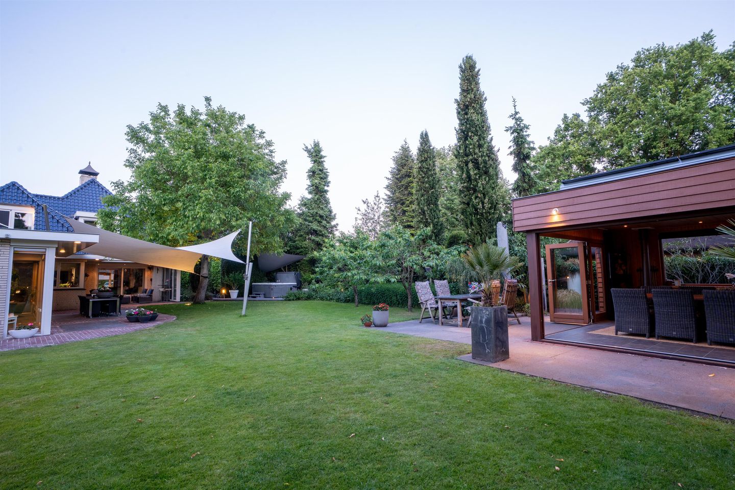 Foto 89 van Tuinstraat 16