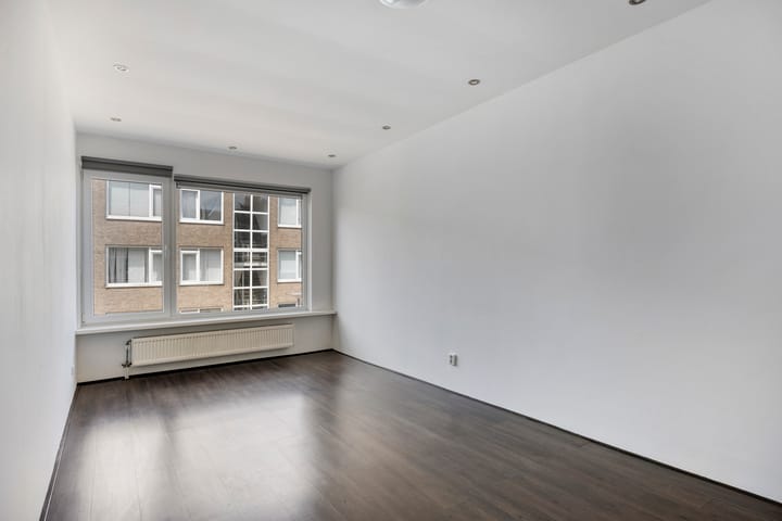 Foto 4 van Terschellingsestraat 10-B