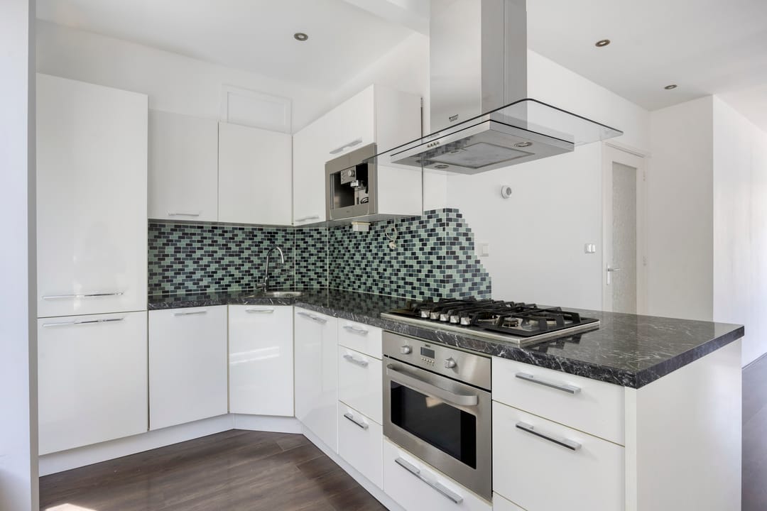 Foto 11 van Terschellingsestraat 10-B