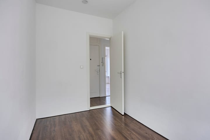 Foto 17 van Terschellingsestraat 10-B