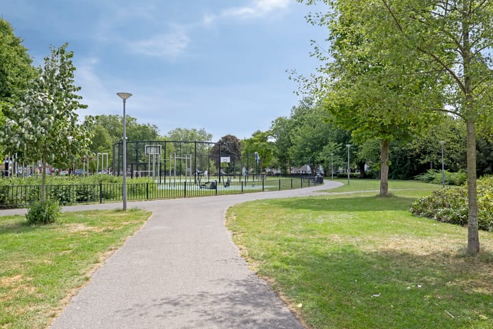 Foto 25 van Terschellingsestraat 10-B