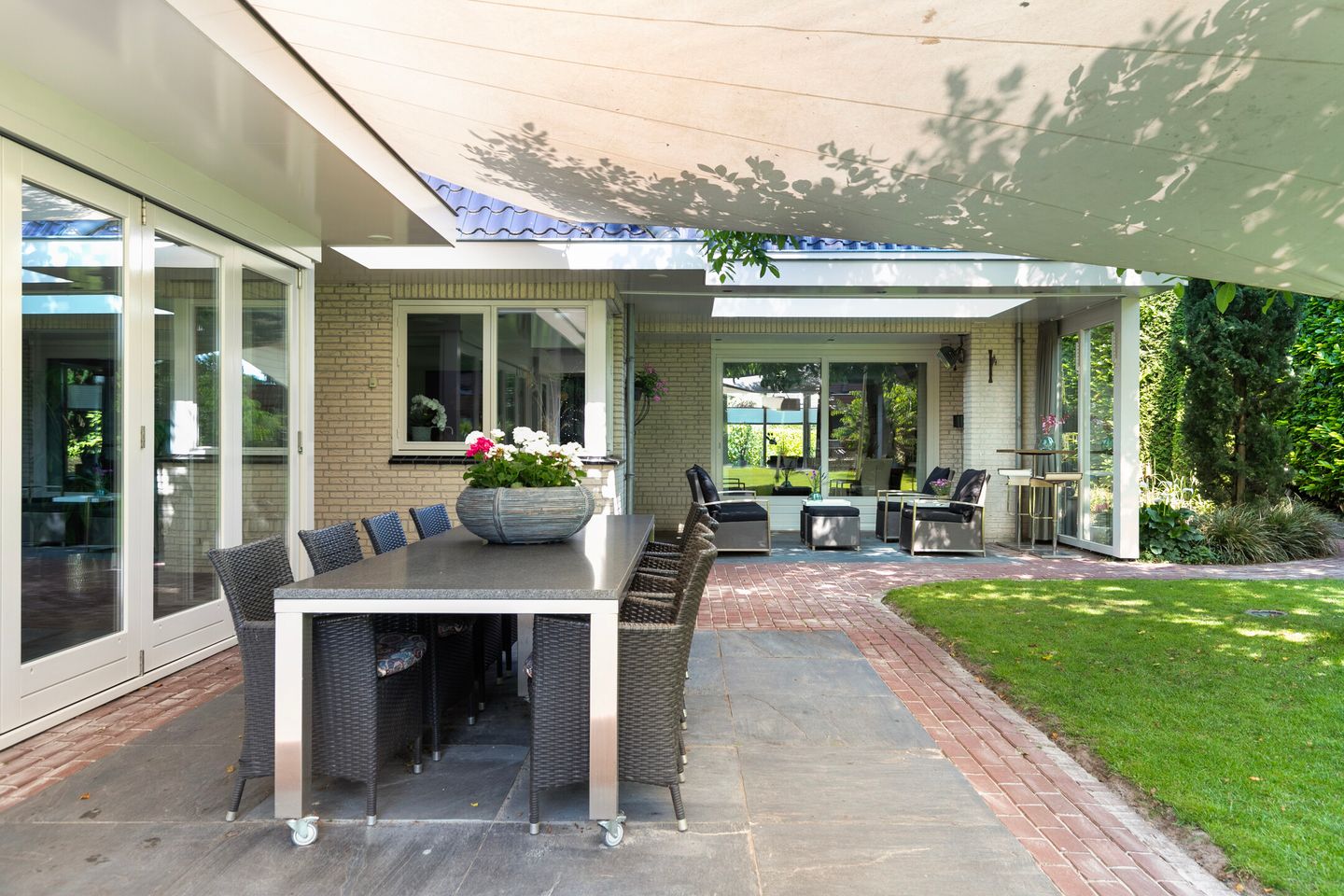 Foto 74 van Tuinstraat 16