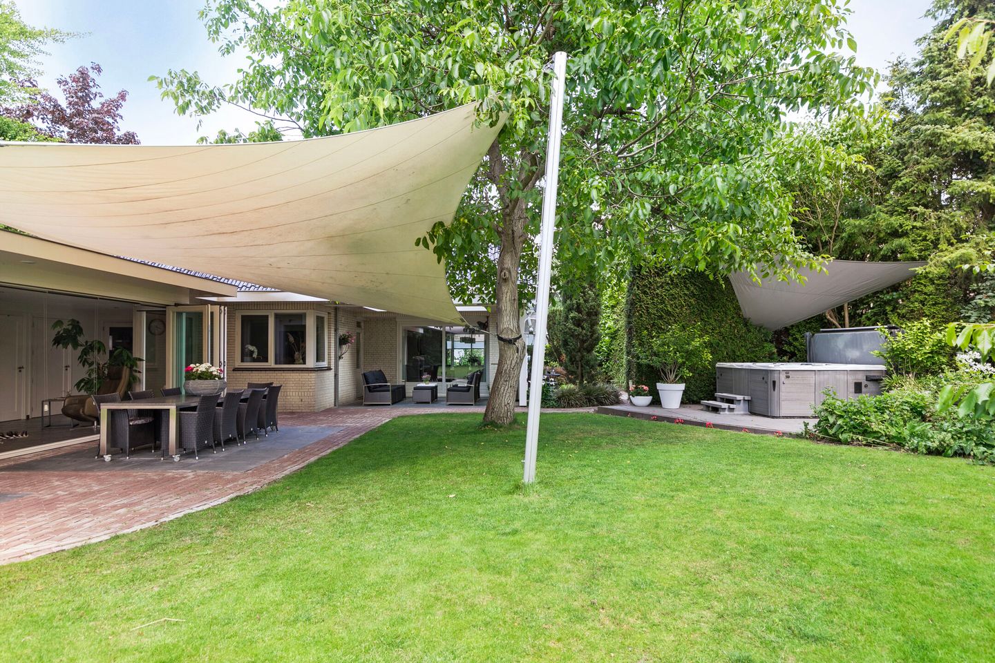 Foto 125 van Tuinstraat 16