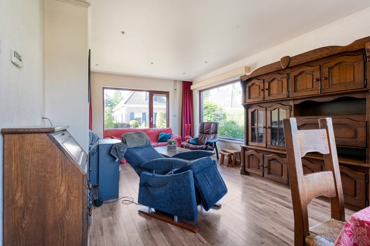 Foto 11 van Schoolstraat 1