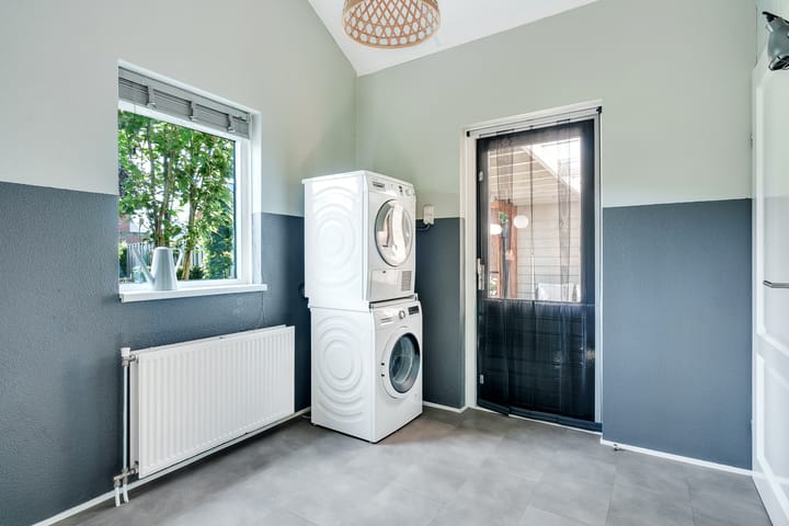 Photo 13 of Bottelroos 25