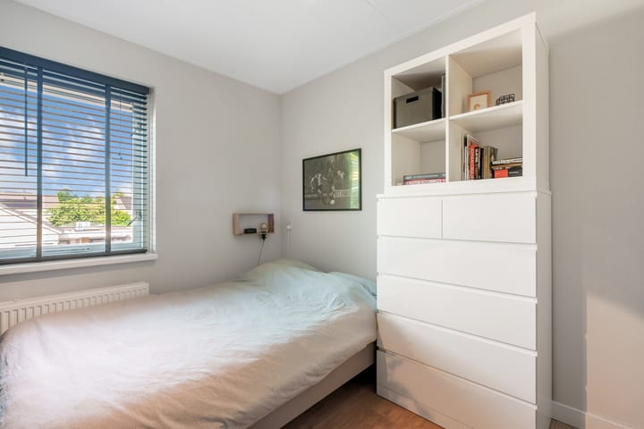 Photo 22 of Bottelroos 25