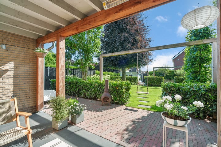 Photo 30 of Bottelroos 25