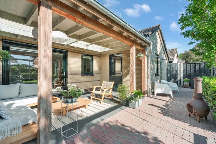 Photo 31 of Bottelroos 25