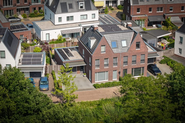 Foto 55 van Bernagiestraat 4