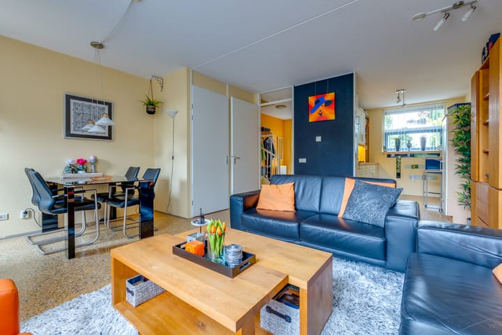 Photo 8 of Middenlaan 119