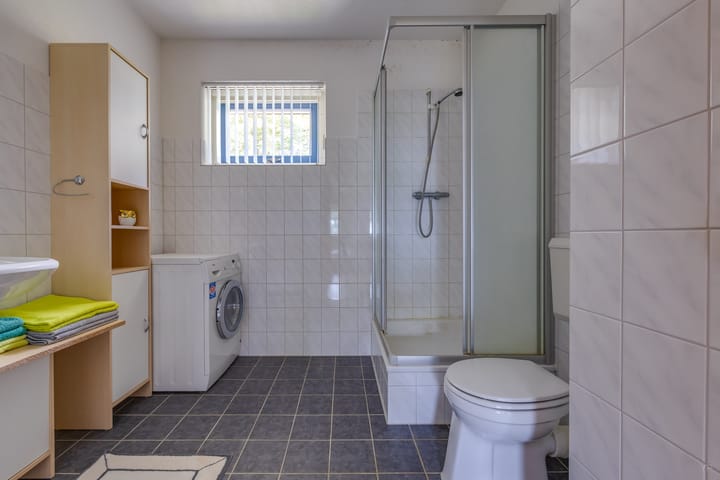 Photo 15 of Middenlaan 119