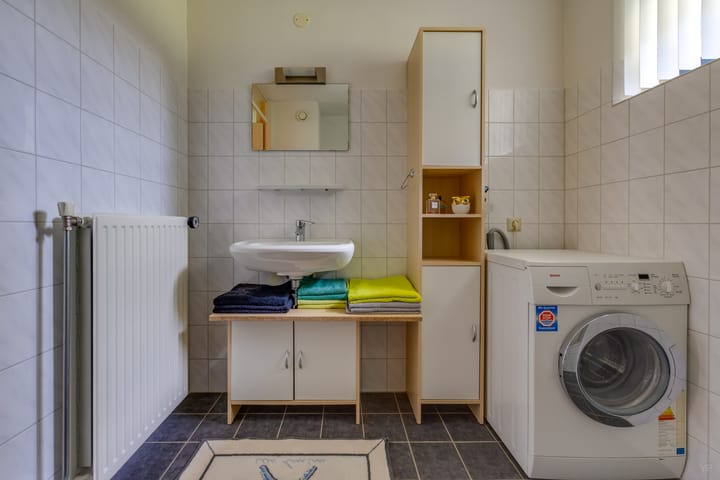 Photo 16 of Middenlaan 119