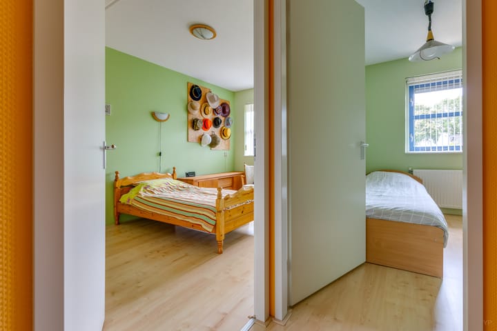 Photo 18 of Middenlaan 119