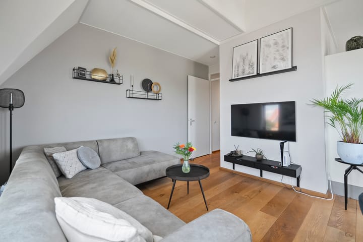 Foto 11 van Zonnebloemstraat 43