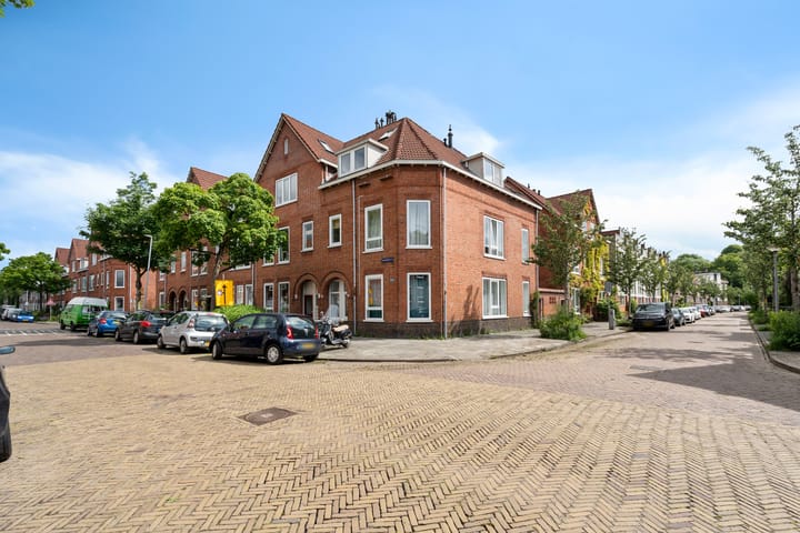 Photo 6 of Koninginnelaan 51-B