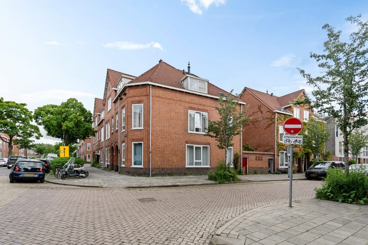 Photo 7 of Koninginnelaan 51-B