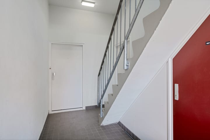 Photo 10 of Koninginnelaan 51-B