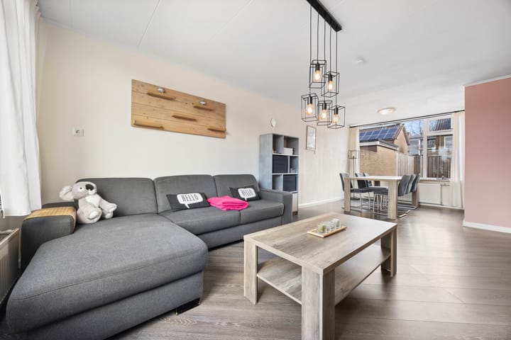 Foto 13 van Bosbesstraat 7