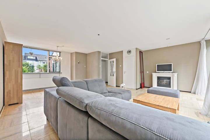 Foto 6 van de Elzen 28