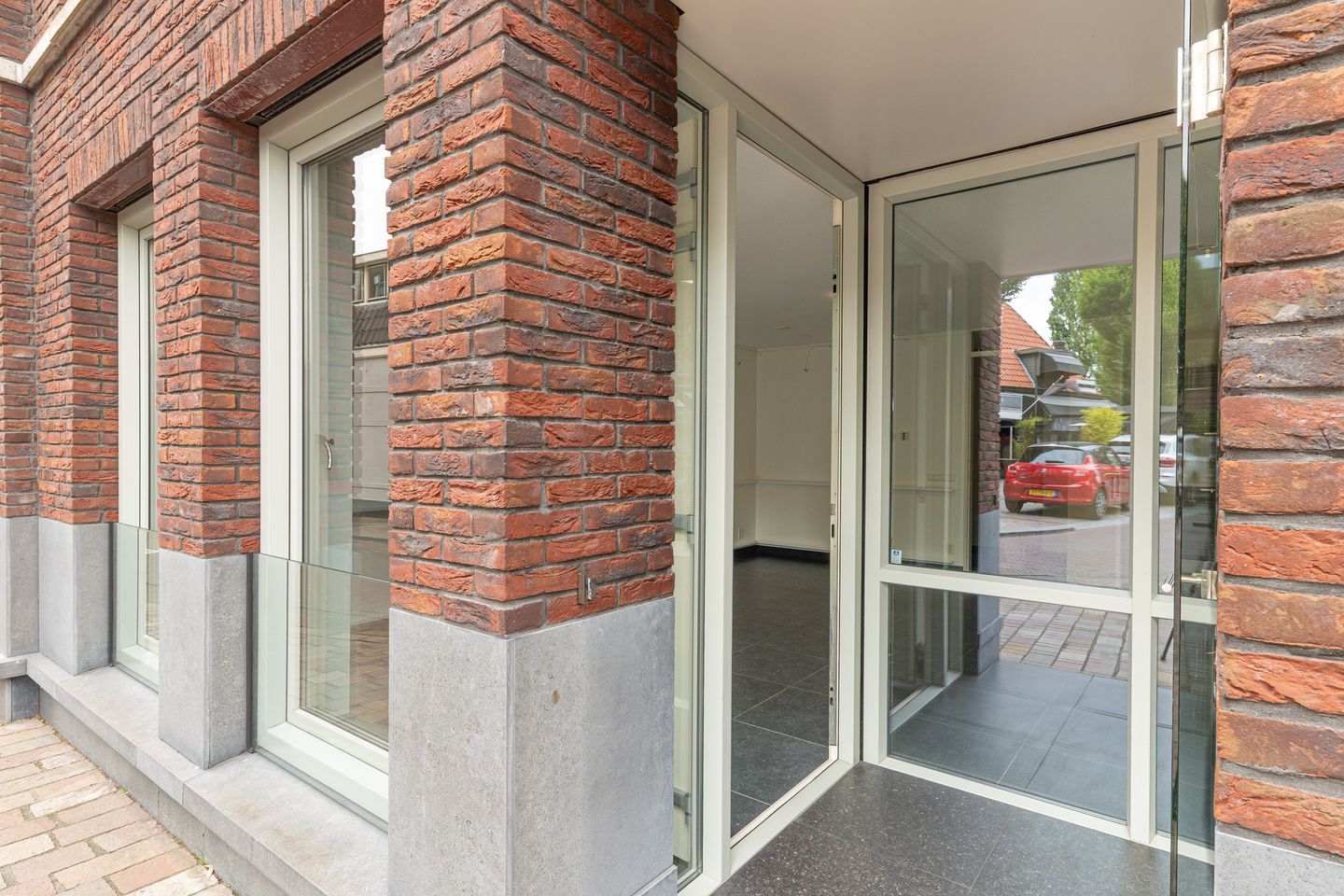 View photo 4 of Heereweg 215