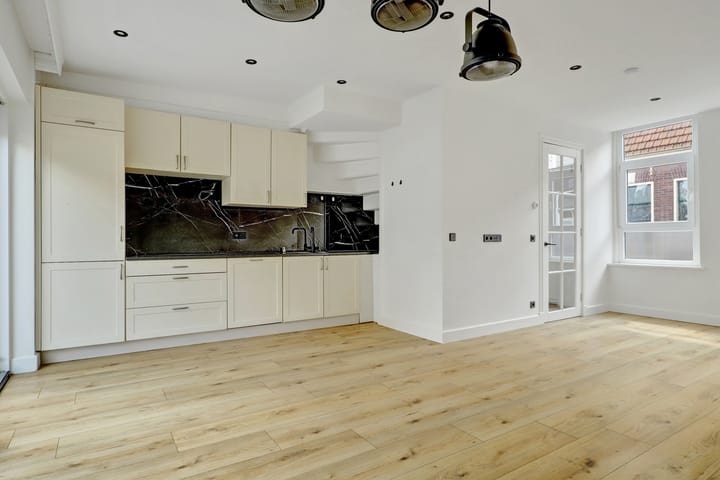 Foto 4 van Machinistenstraat 12