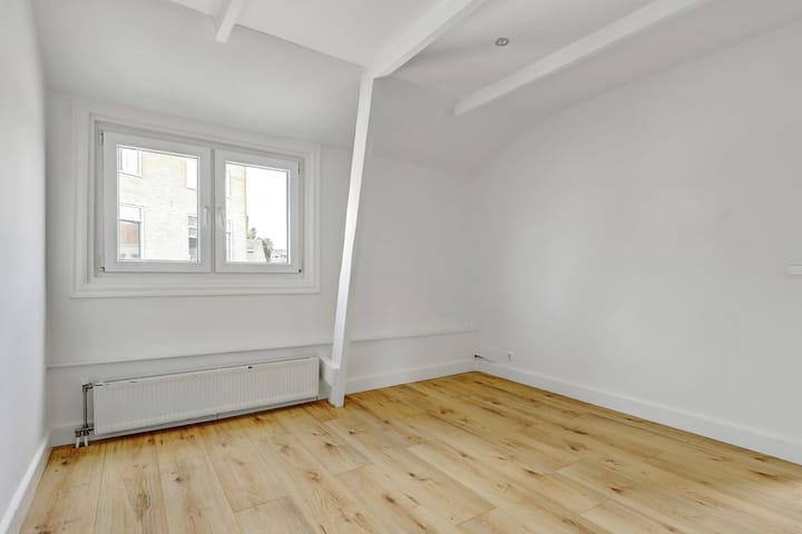 Foto 22 van Machinistenstraat 12