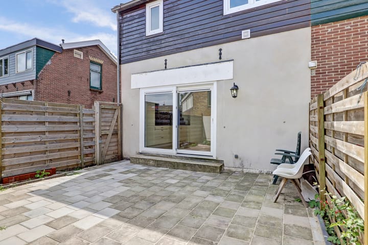 Foto 35 van Machinistenstraat 12