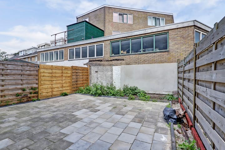 Foto 36 van Machinistenstraat 12