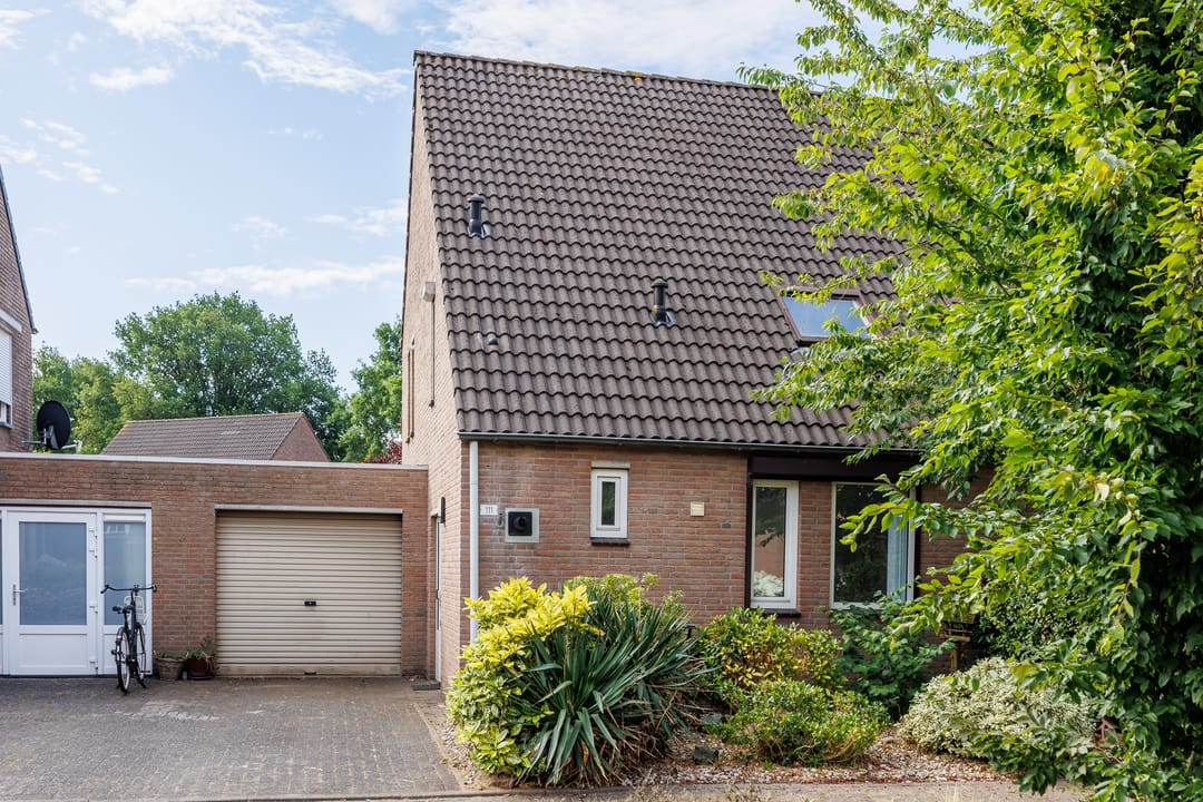 Foto 31 van den Brier 111