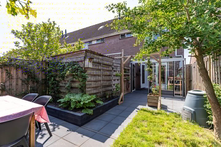 Foto 44 van Simon de Vliegerstraat 64