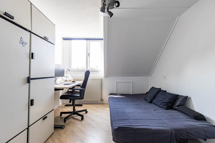 Foto 50 van Simon de Vliegerstraat 64