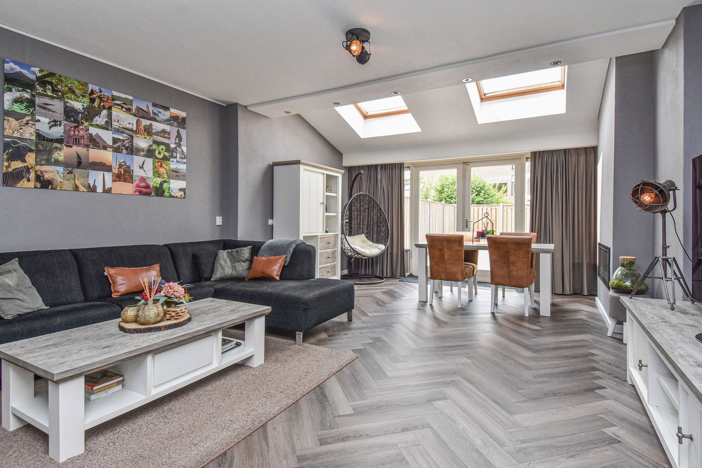 Foto 1 van Du Perronhove 5