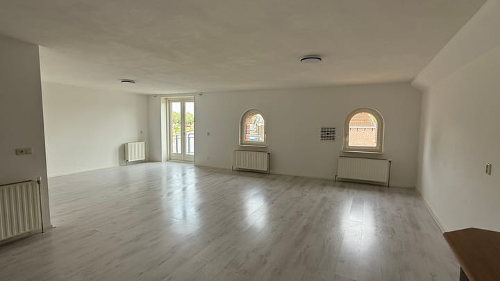 Photo 3 of Harlingerweg 3-E