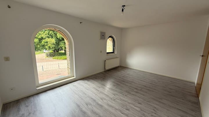 Foto 14 van Harlingerweg 3-E