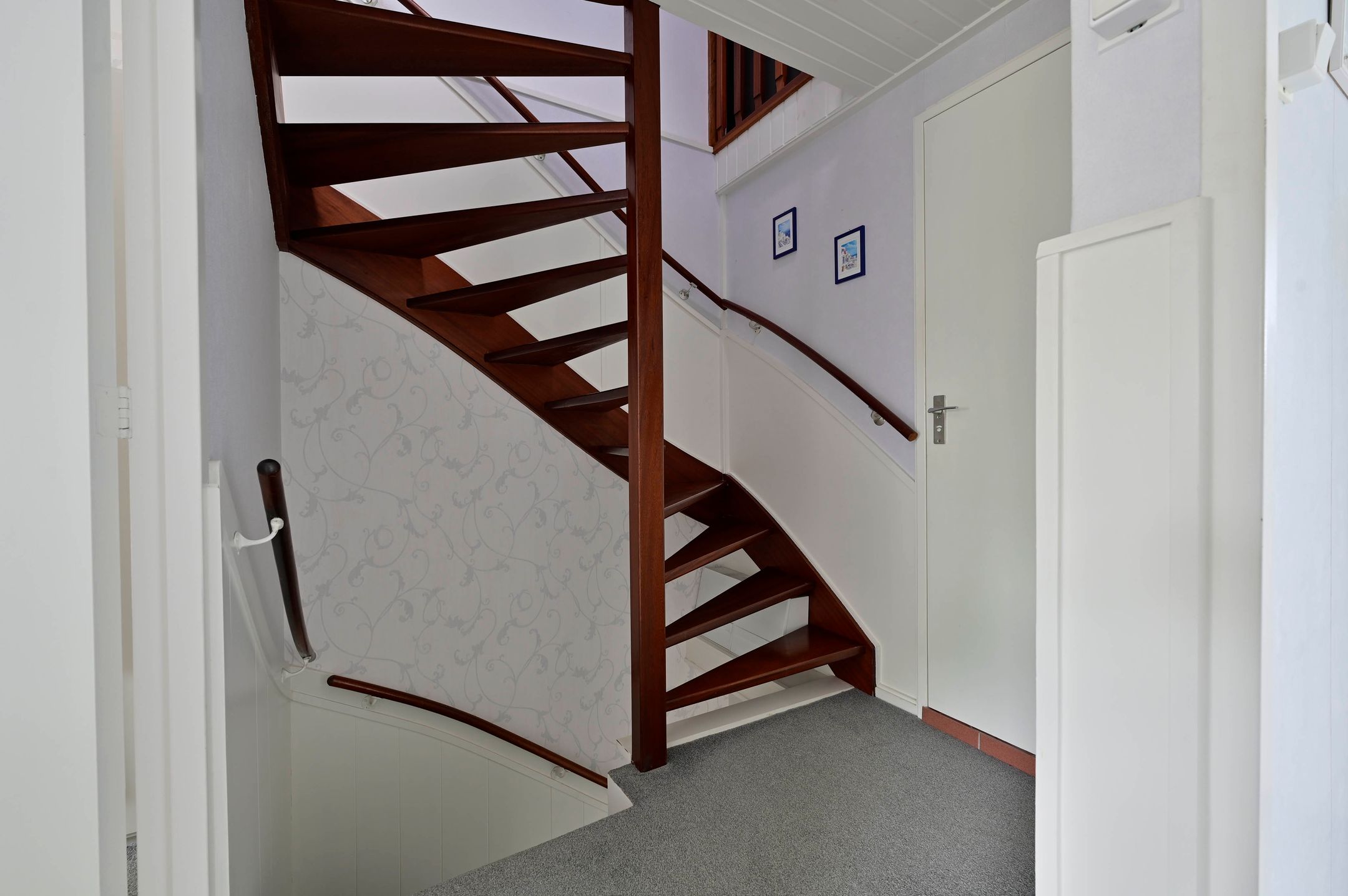 Photo 15 of Jan Willemszstraat 9