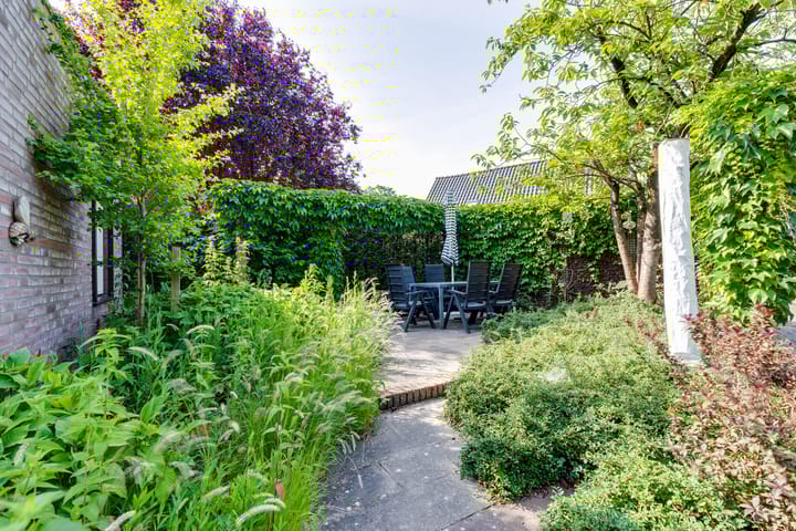 Foto 50 van Troelstrarondweg 16