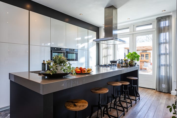 Photo 18 of Nicolaas Beetsstraat 35