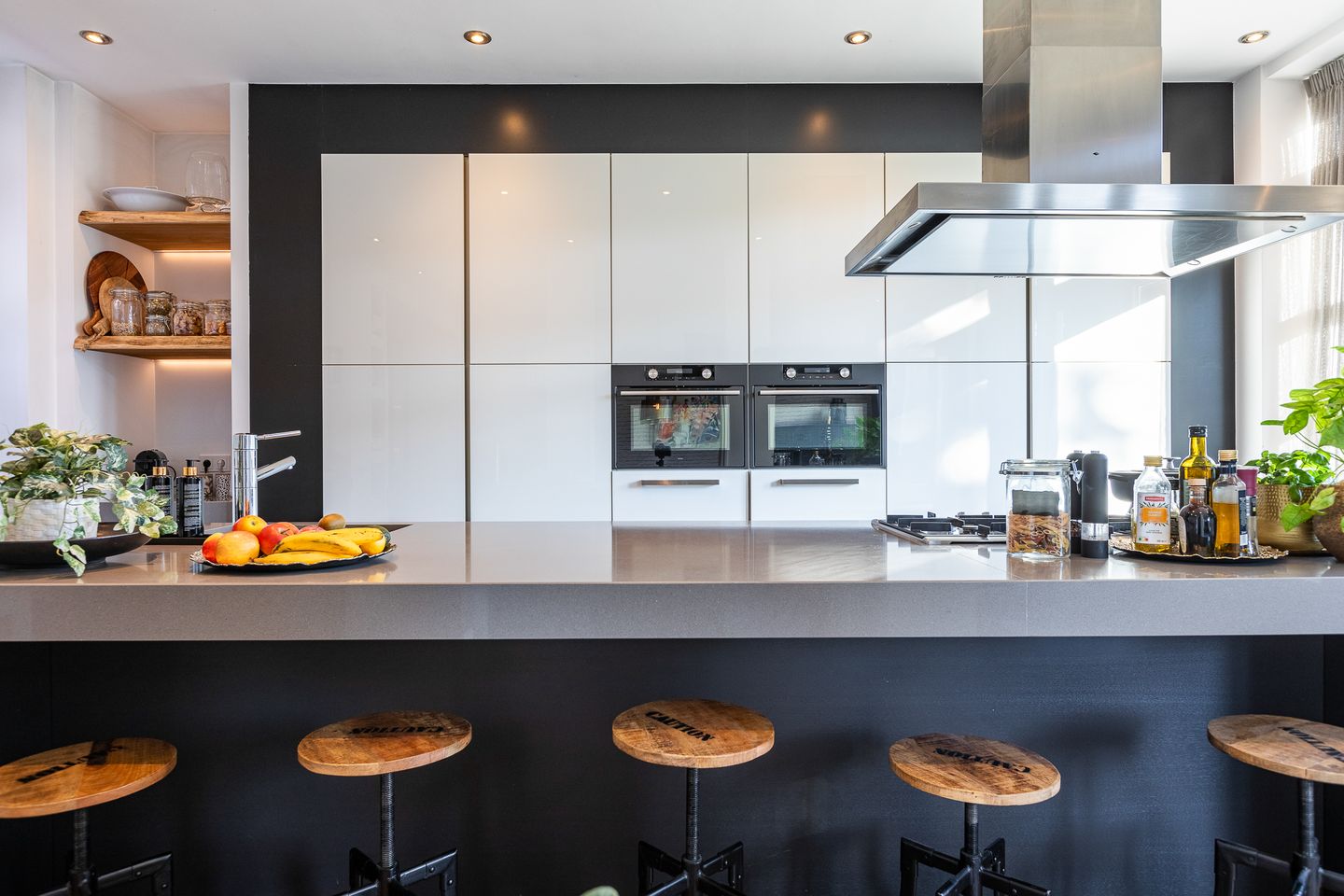 Foto 20 van Nicolaas Beetsstraat 35