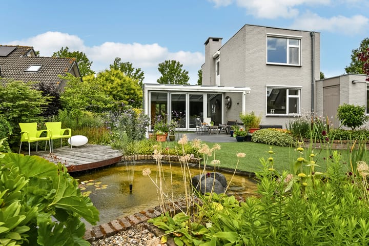 Foto 2 van Marga Klompélaan 34