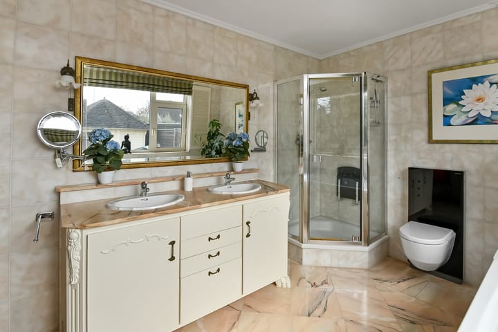 Foto 23 van Marga Klompélaan 34