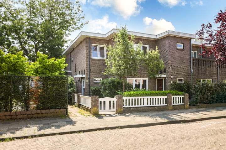 Photo 3 of Nicolaas Beetsstraat 35