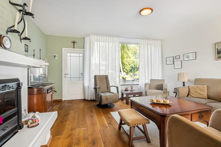 Photo 4 of Boekhout 3