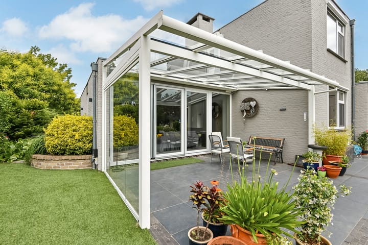 Foto 38 van Marga Klompélaan 34