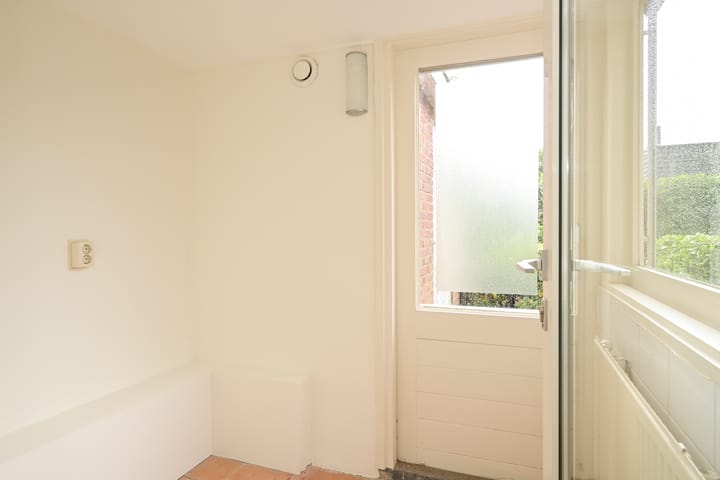 Foto 16 van Van Alkemadelaan 98