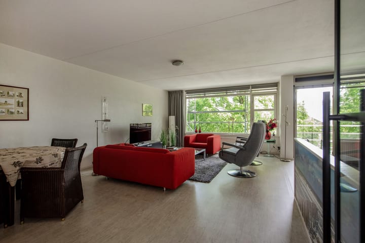 Foto 6 van Buizerdlaan 163