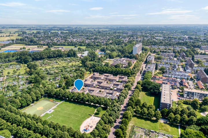 Photo 2 of Rossinistraat 16