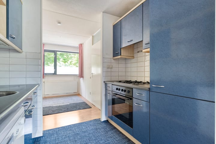 Photo 11 of Rossinistraat 16